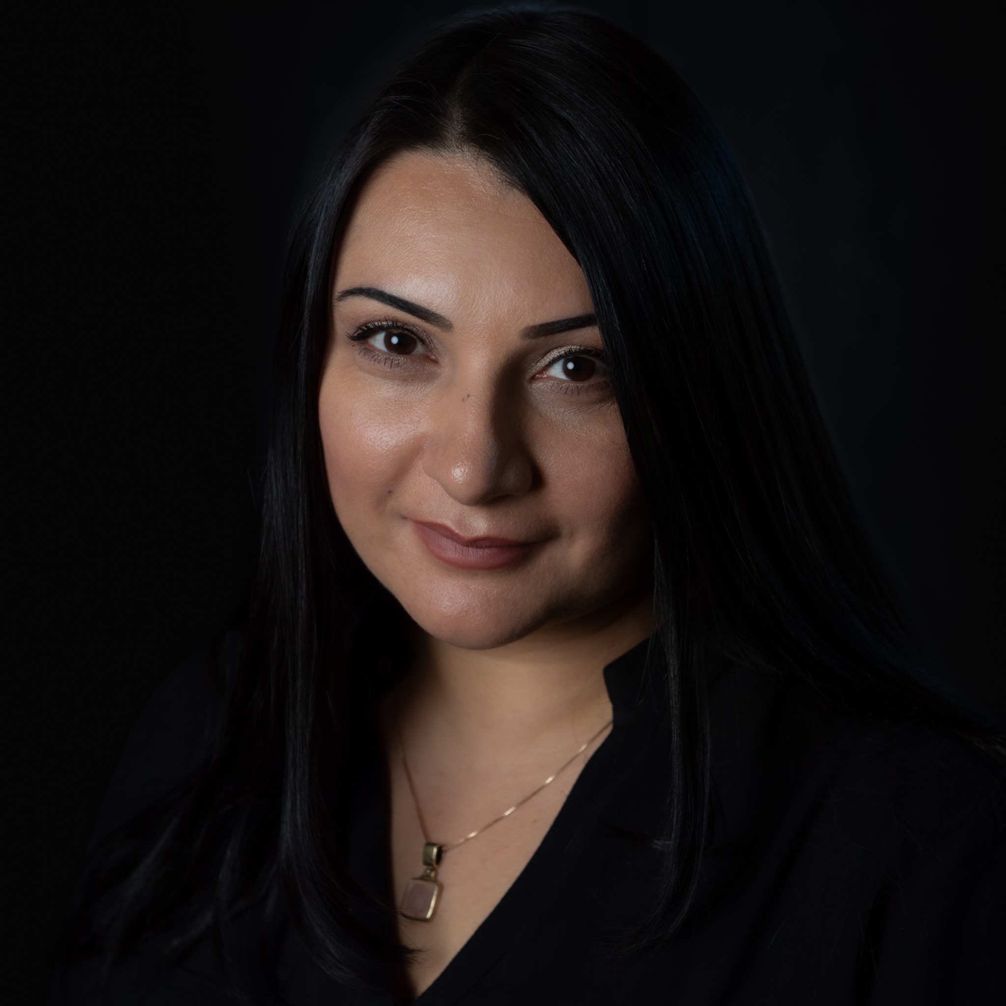 Portrait of Mahi Rahgozar